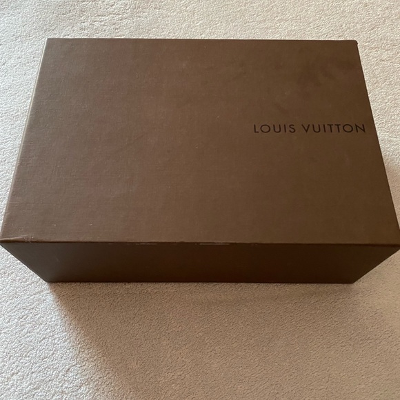 Rare Authentic Louis Vuitton suede/leather woman’s sneakers. - Picture 2 of 10